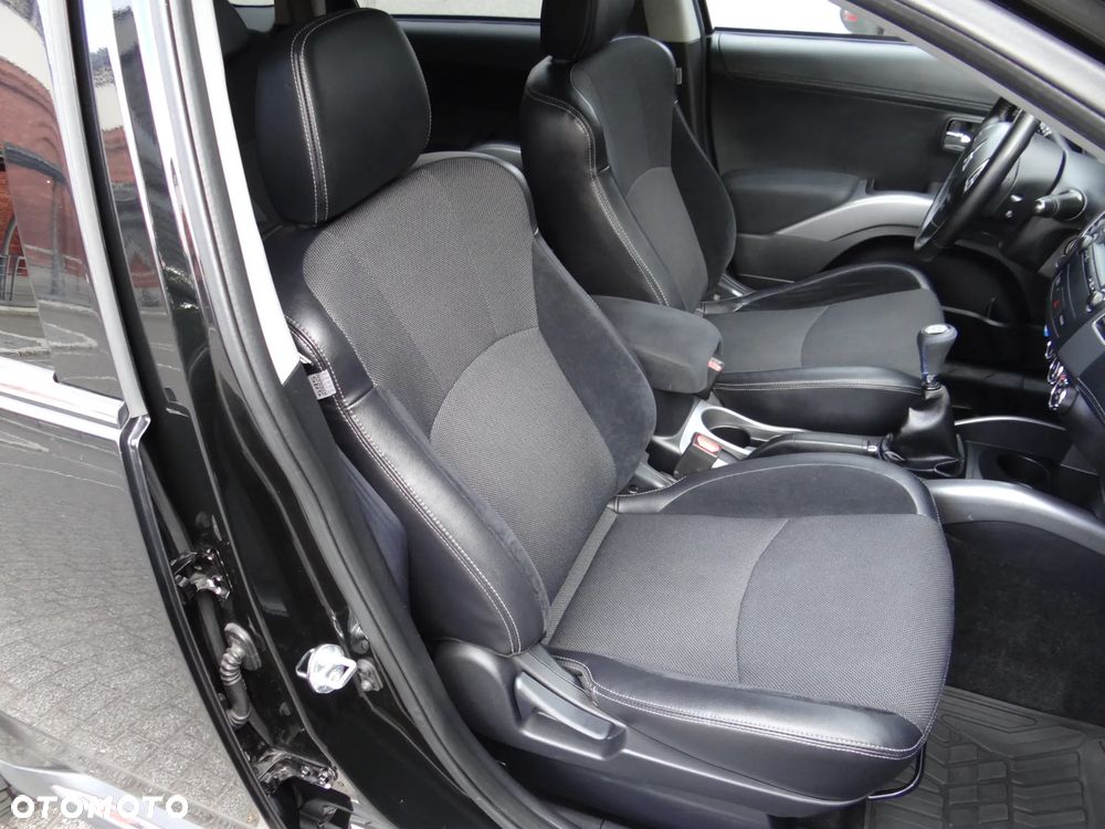 Mitsubishi Outlander 2.0 2WD Edition - 36