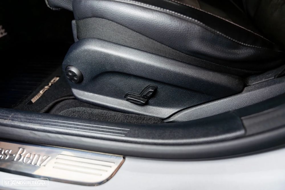 Mercedes-Benz E 220 d AMG Line - 29