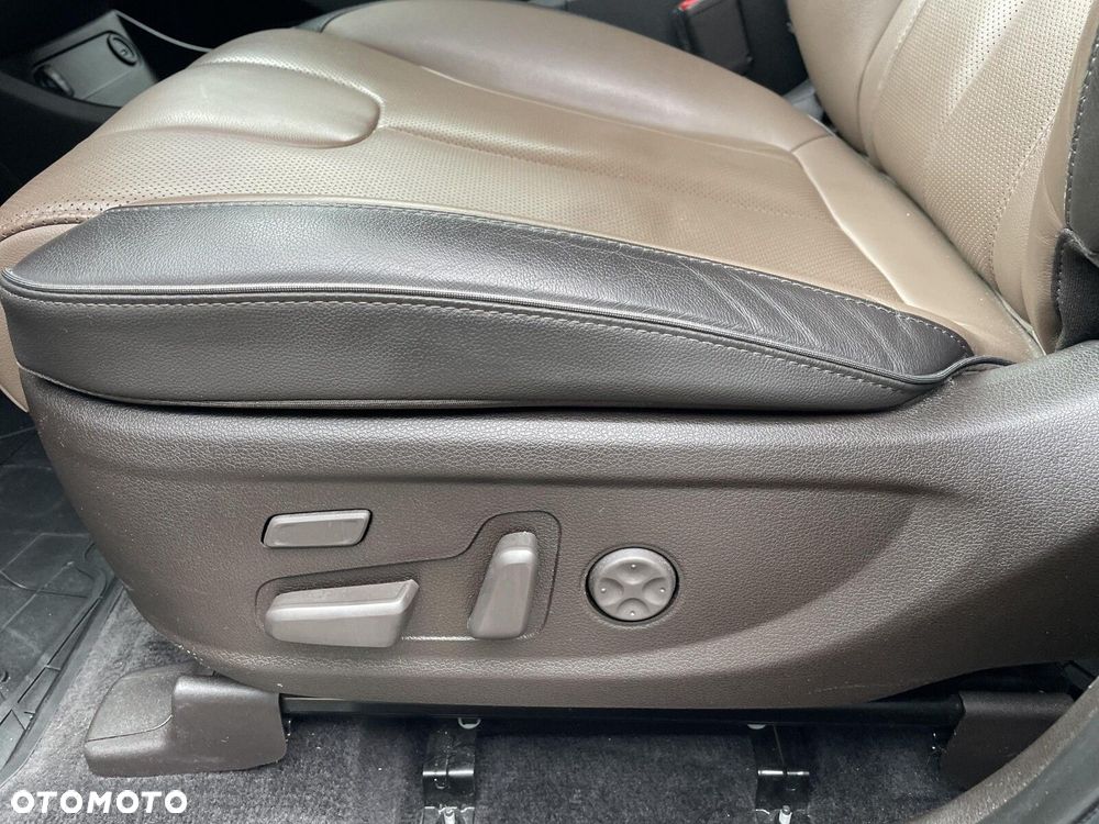 Hyundai Santa Fe - 13