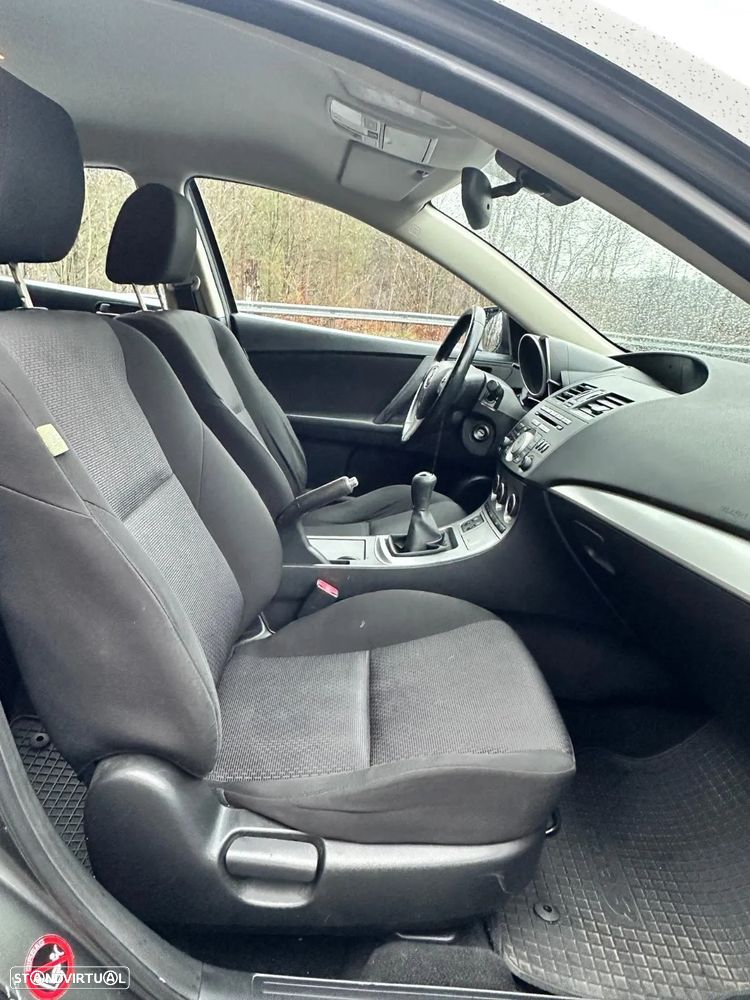 Mazda 3 MZR 1.6 Exclusive Cin./Beje - 5