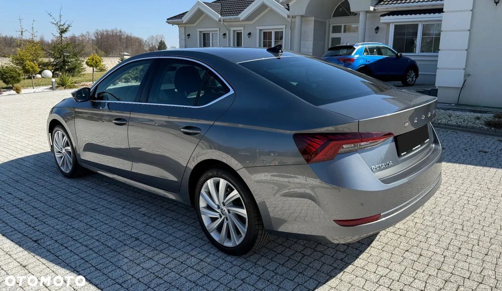 Skoda Octavia 2.0 TDI Style DSG - 4