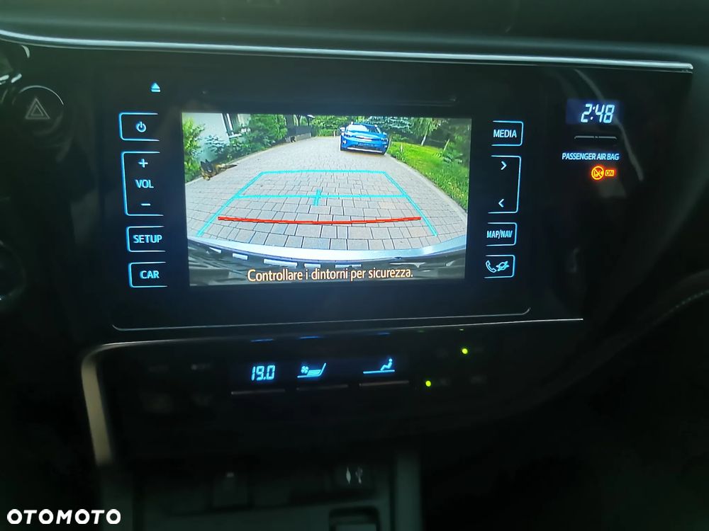 Toyota Auris - 18