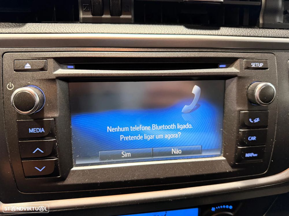 Toyota Auris Touring Sports 1.4 D-4D Com+P.Sport +Navi - 21