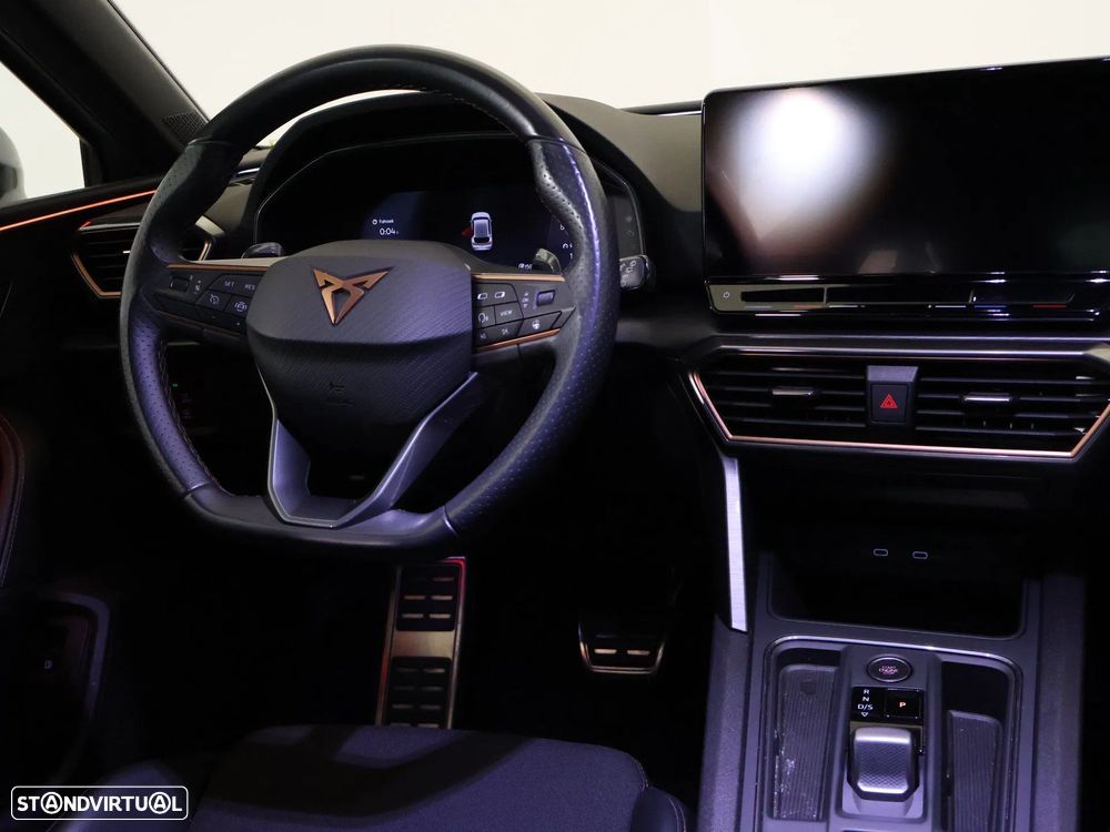 Cupra Leon 1.4 e-Hybrid VZ DSG - 11