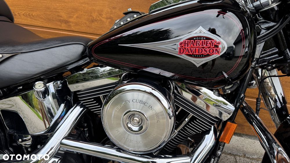 Harley-Davidson Softail Heritage Classic - 14