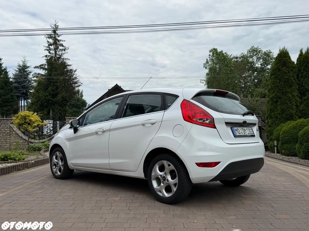 Ford Fiesta 1.25 Titanium - 17