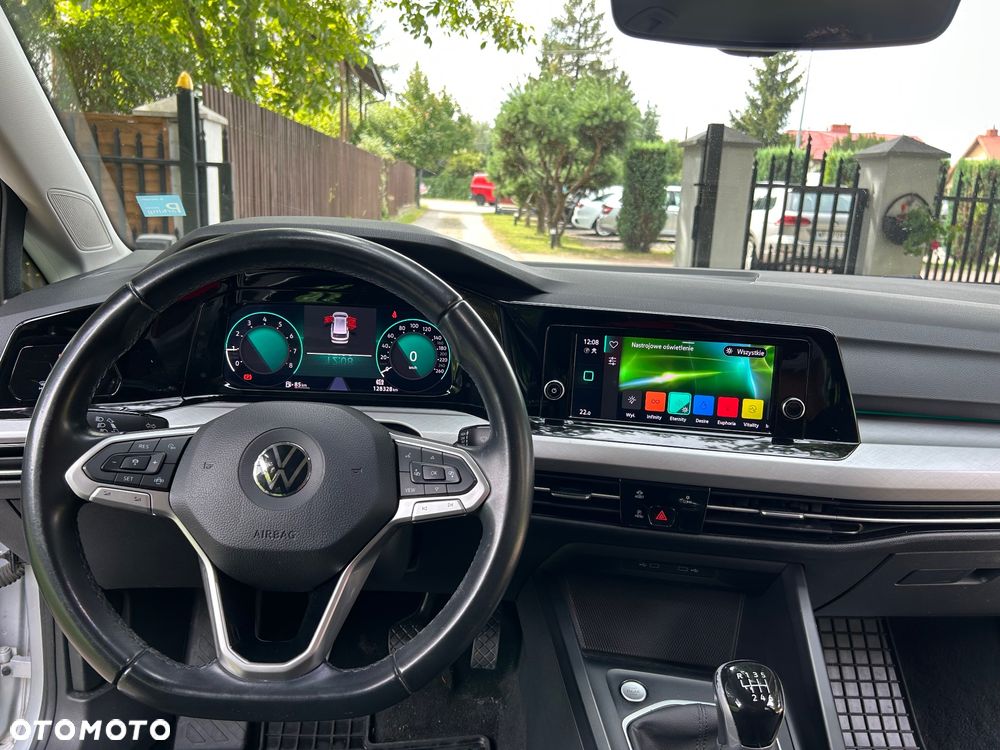 Volkswagen Golf VIII 1.5 TSI EVO Life - 26