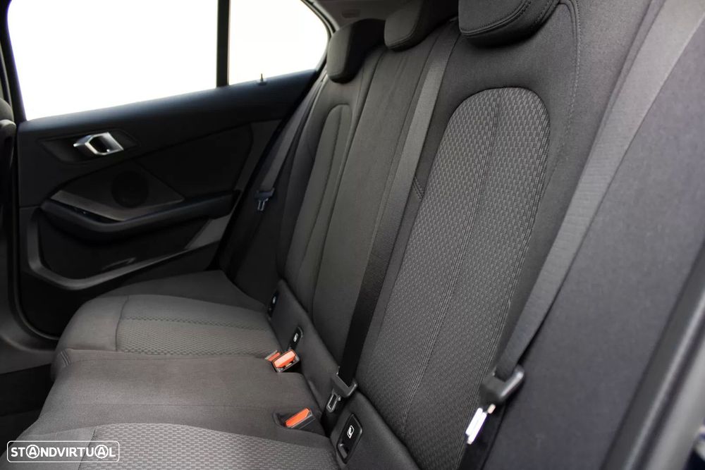 BMW 116 d Aut. Advantage - 15