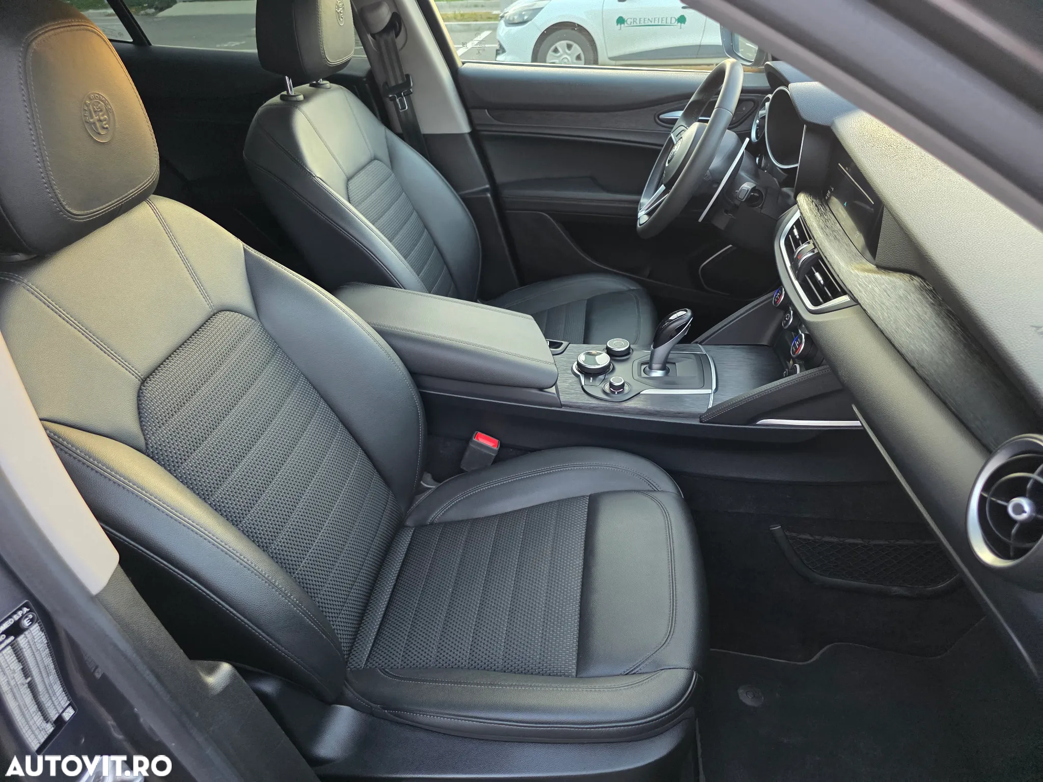 Alfa Romeo Stelvio 2.2 Diesel 16V AT8 Q4 Veloce - 11