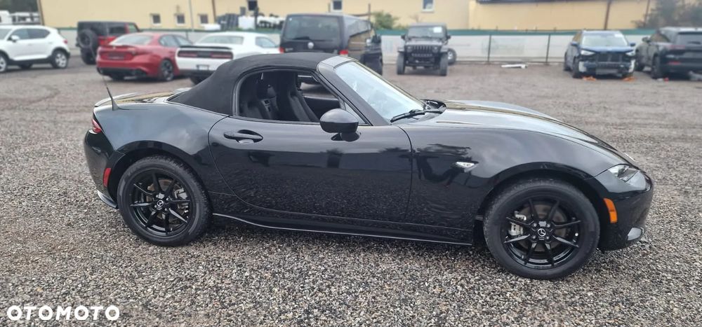 Mazda MX-5 - 11