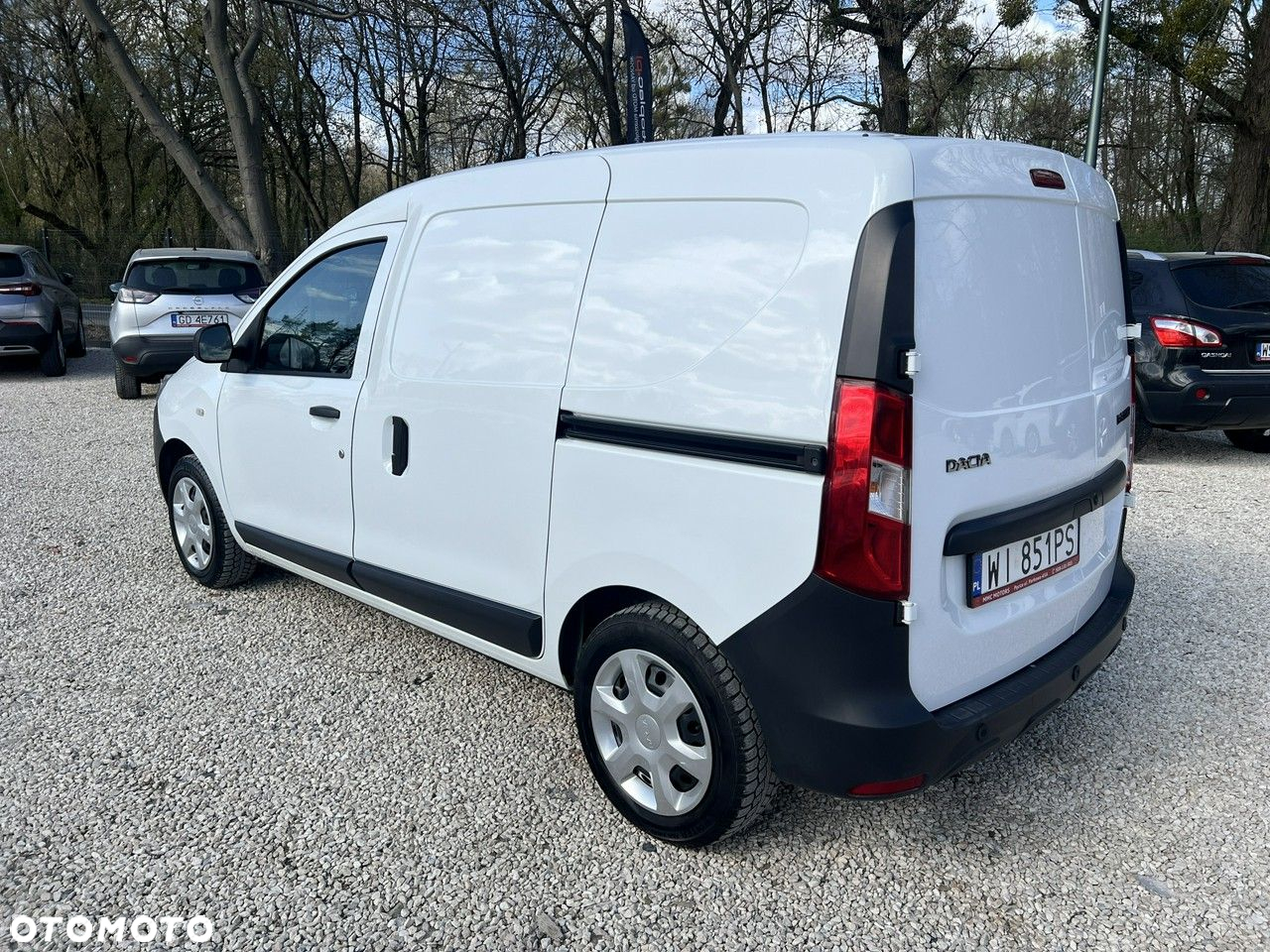 Dacia Dokker - 10