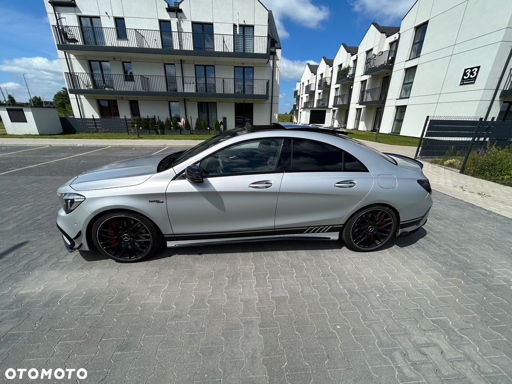 Mercedes-Benz CLA AMG 45 4Matic AMG Speedshift DCT 7G - 11