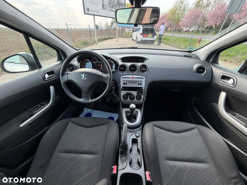 Peugeot 308 1.6 Premium - 5