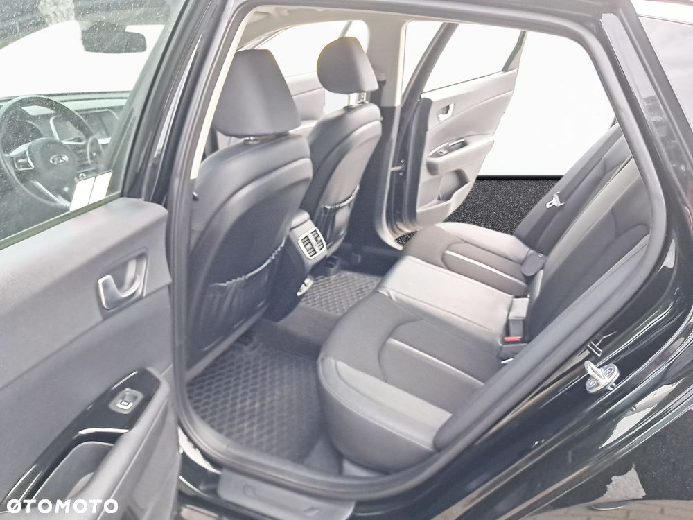 Kia Optima 1.6 T-GDI L DCT - 28