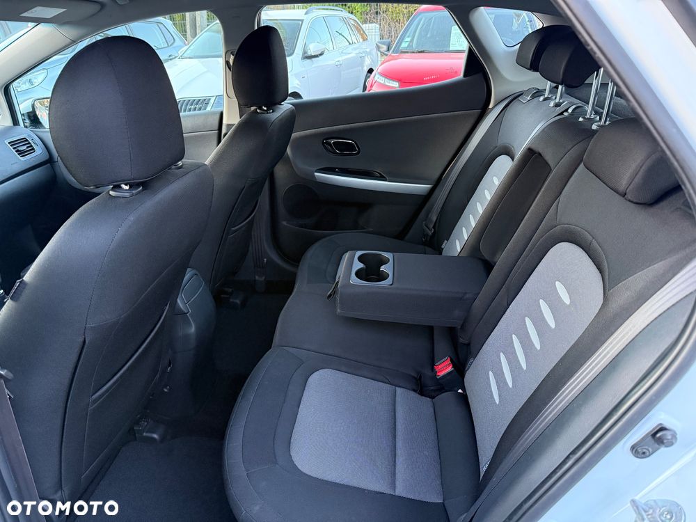 Kia Ceed 1.6 GDI Spirit - 16