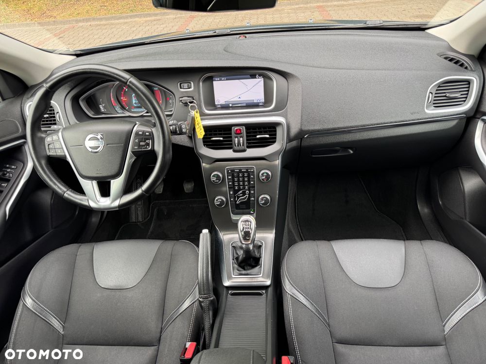 Volvo V40 D2 Kinetic - 5