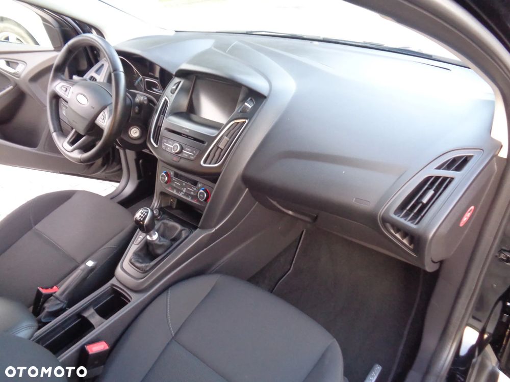 Ford Focus 1.5 TDCi Titanium - 13