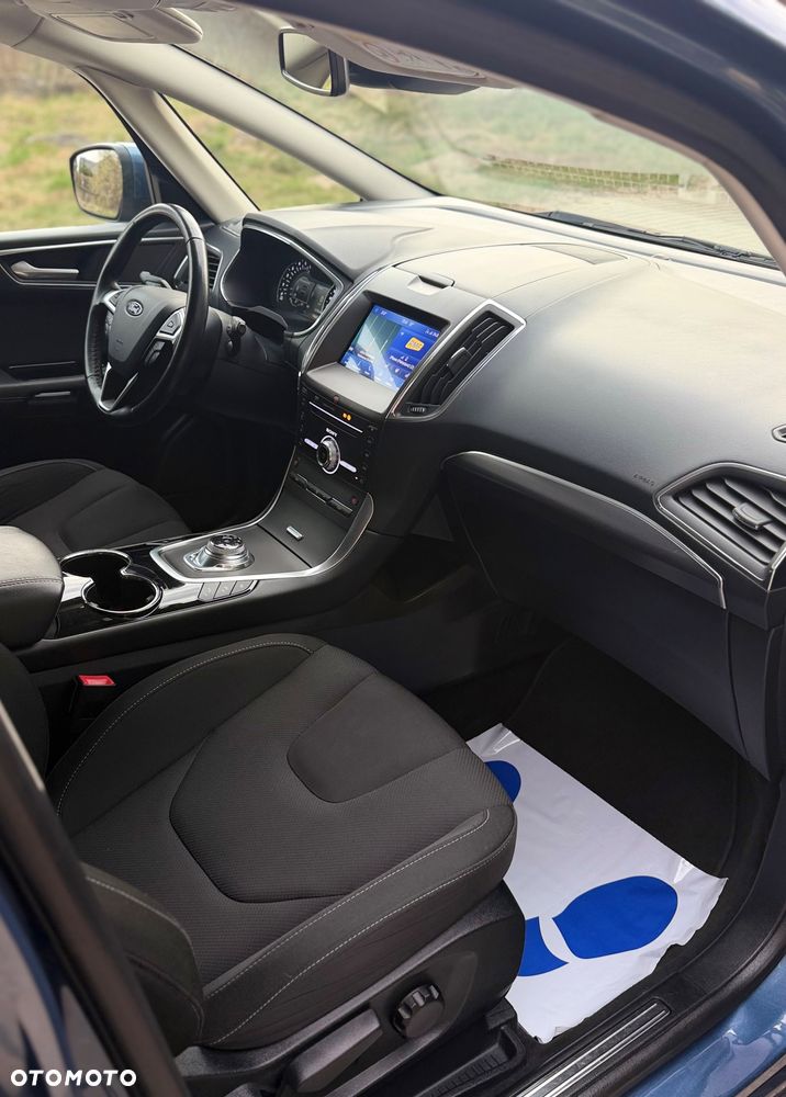 Ford S-Max 2.0 EcoBlue Titanium - 29