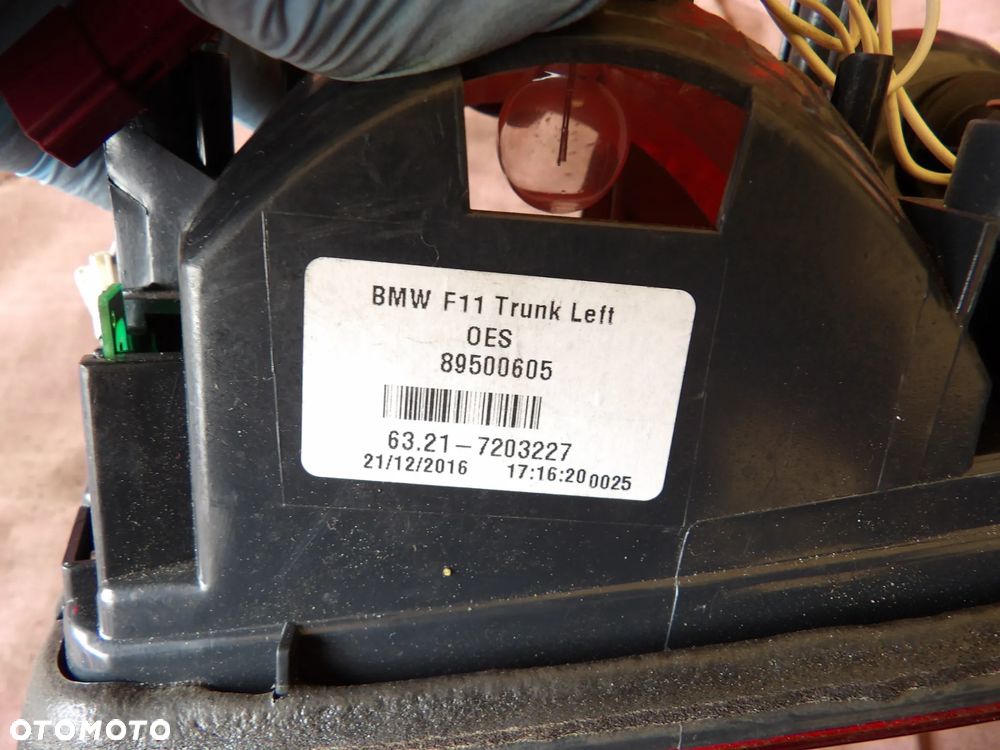 BMW - F11 - PRZED LIFT - LAMPA TYLNA W KLAPĘ - LEWA - EUROPA - 7203227 - 2