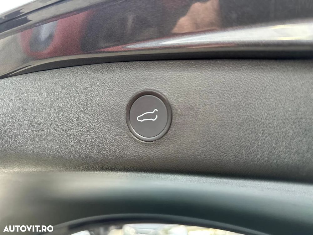 Tesla Model 3 Langstreckenbatterie Allradantrieb Dual Motor - 29