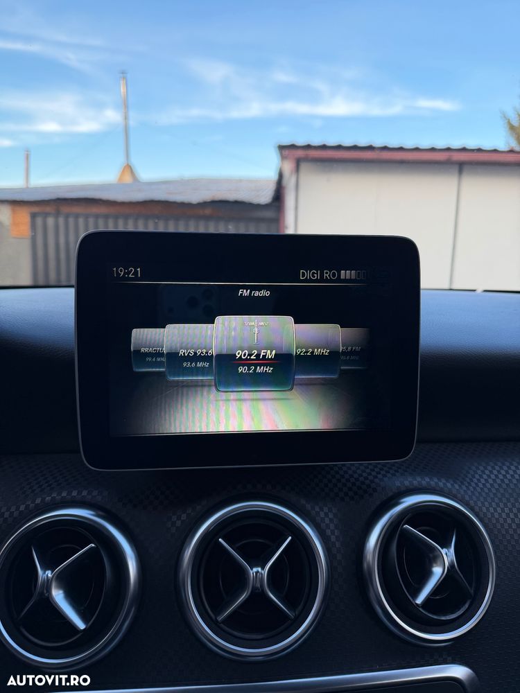 Mercedes-Benz A 180 - 18