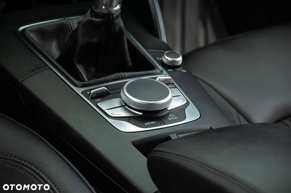 Audi A3 Sportback 1.6 TDI - 35