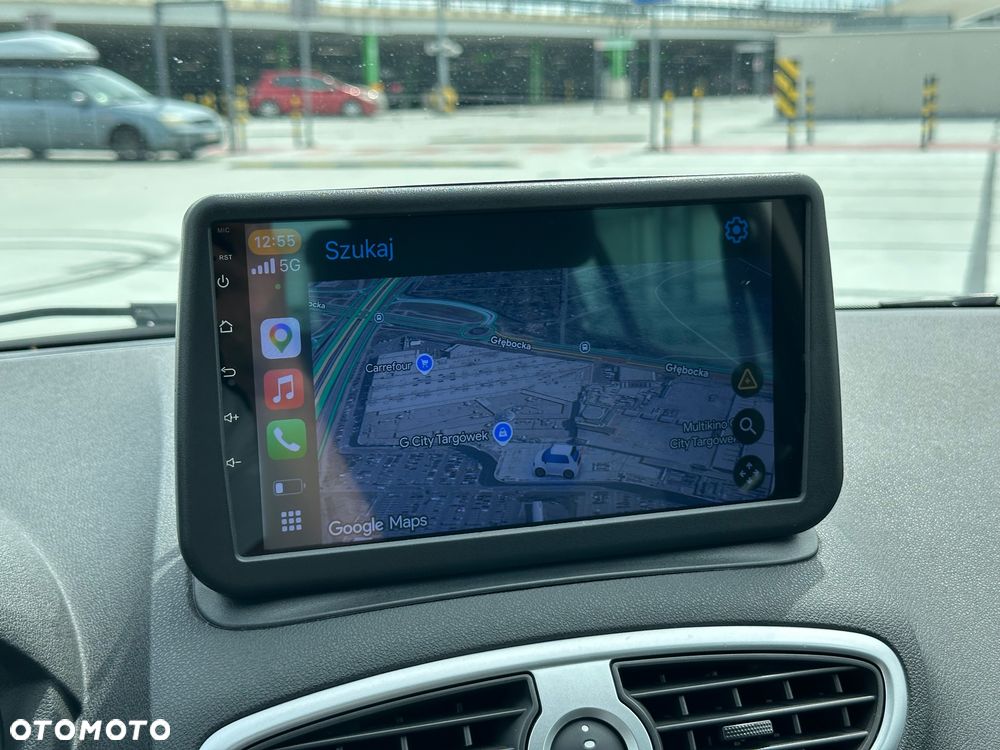 Renault Clio - 18