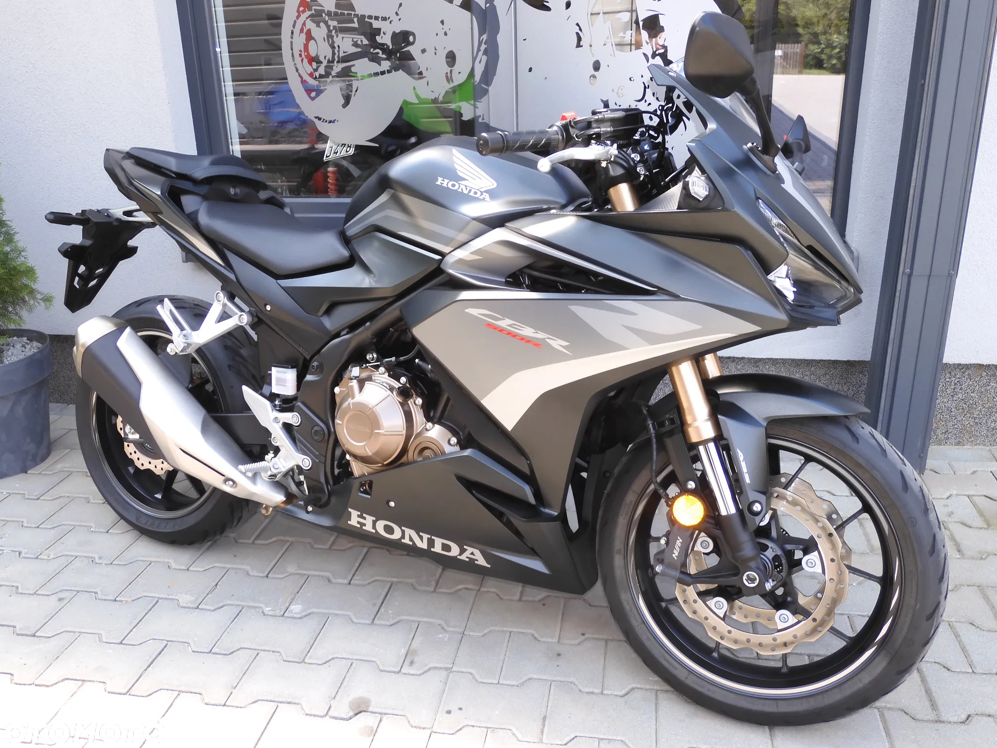 Honda CBR - 2