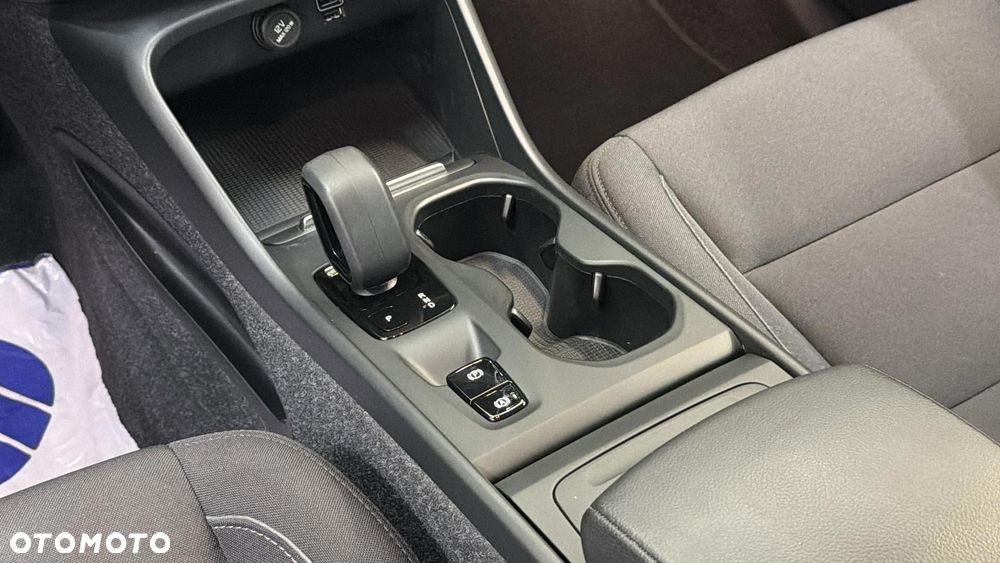 Volvo XC 40 T3 Momentum Pro - 16