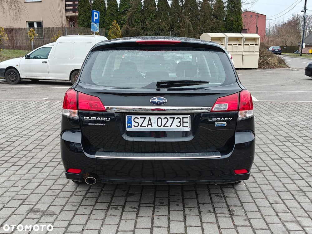 Subaru Legacy 2.0D Sport - 13