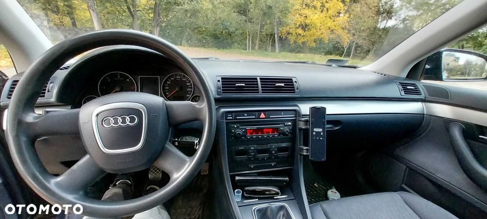 Audi A4 Avant - 6