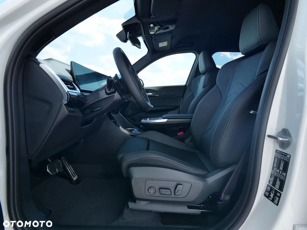 BMW X1 xDrive23i mHEV M Sport sport - 29