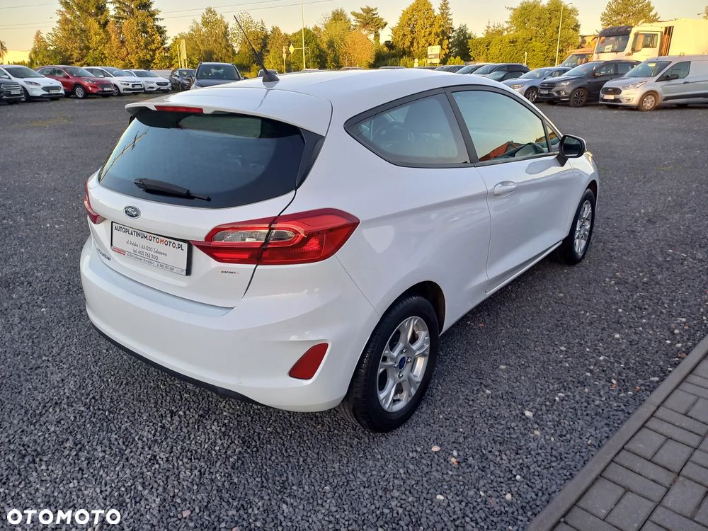 Ford Fiesta - 6