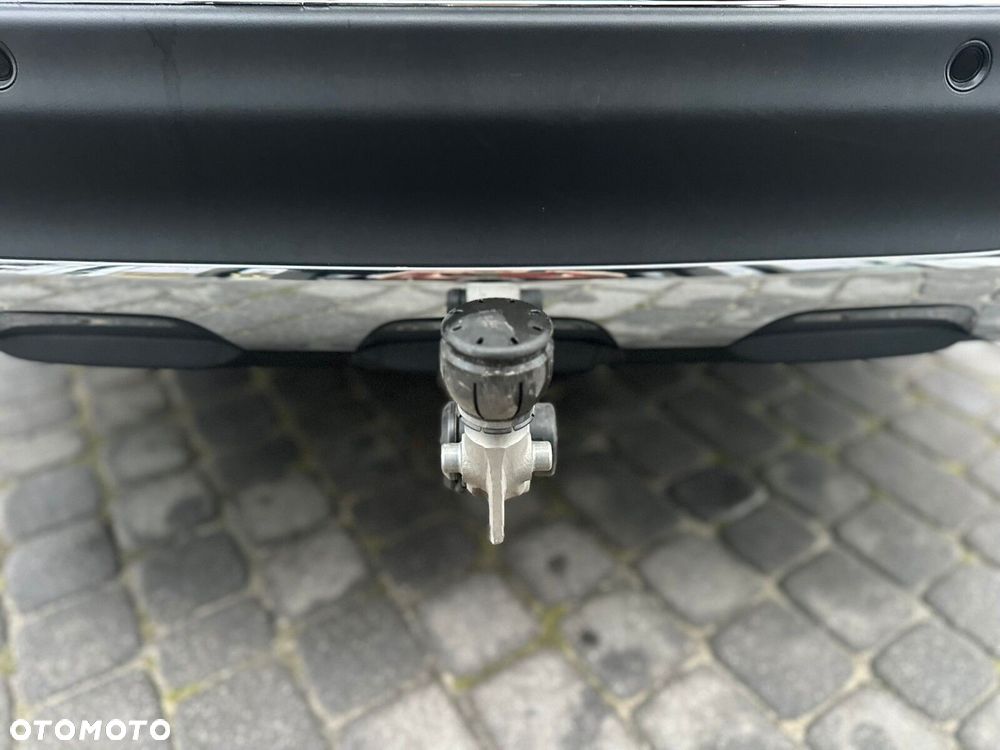 Mercedes-Benz Klasa C - 28