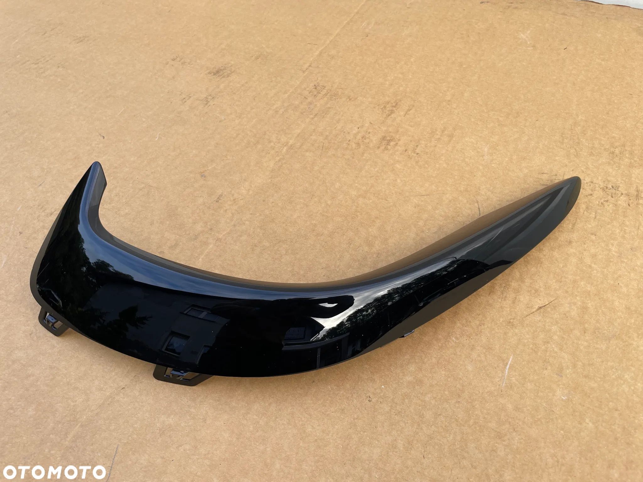 MERCEDES EQE W295 A2958855100 LEWA LISTWA NOWA ORYGINALNA ZDERZAKA PRZEDNIEGO CZARNA - 1