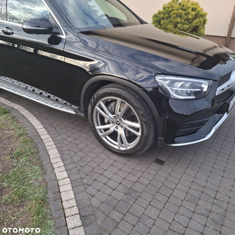 Mercedes-Benz GLC 200 d 4Matic 9G-TRONIC AMG Line Plus - 3