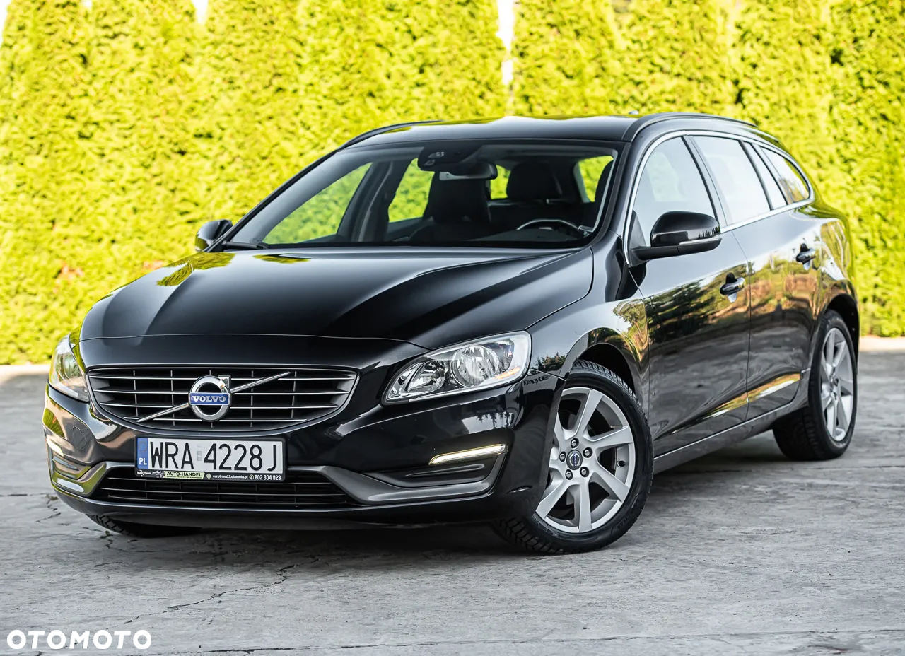 Volvo V60 D4 Momentum - 4