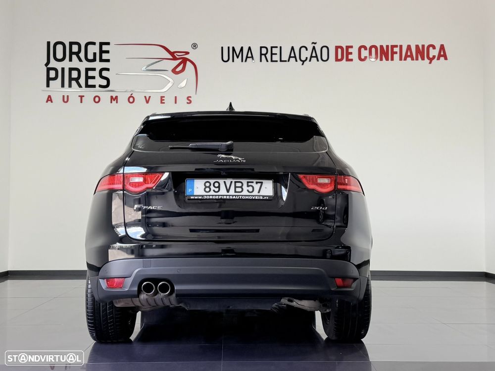 Jaguar F-Pace 2.0 i4D R-Sport Aut. - 14