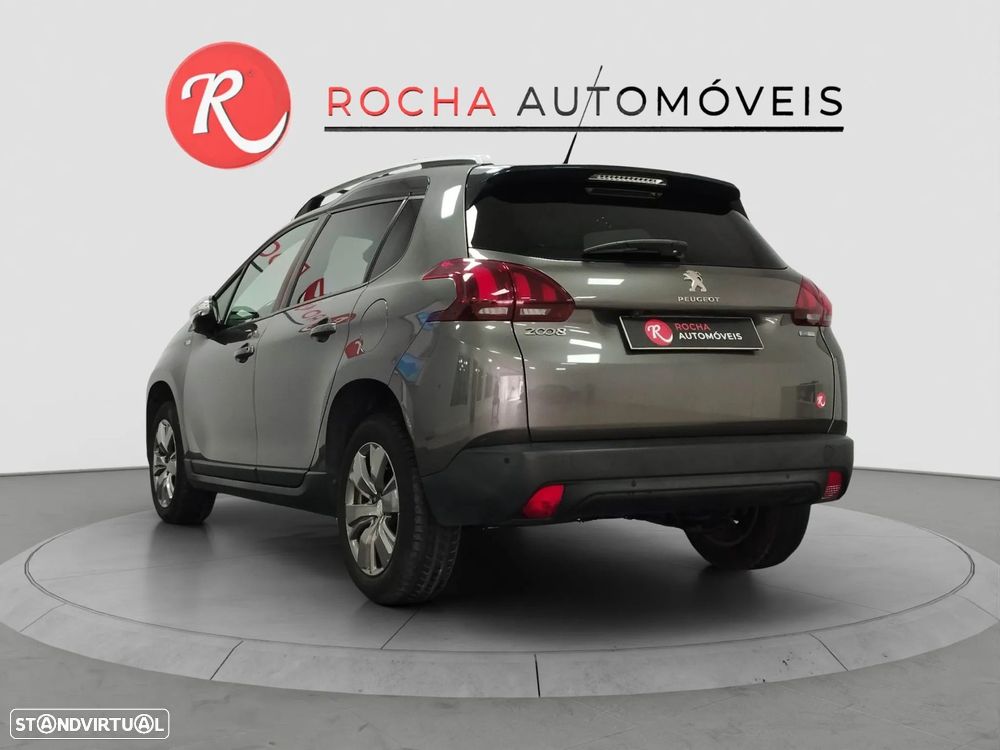 Peugeot 2008 - 5