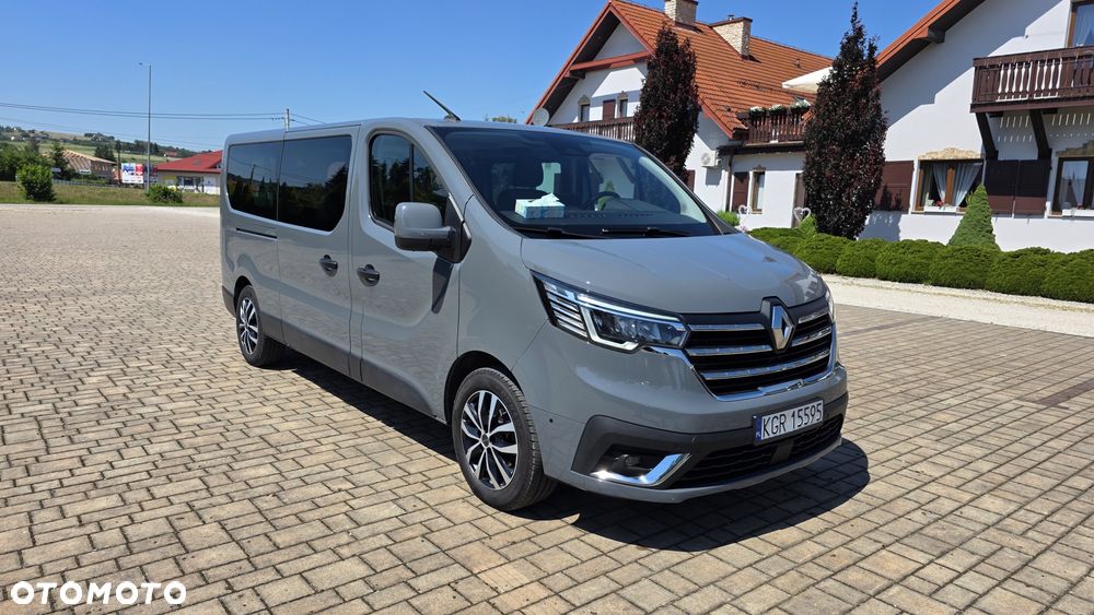 Renault Trafic - 1