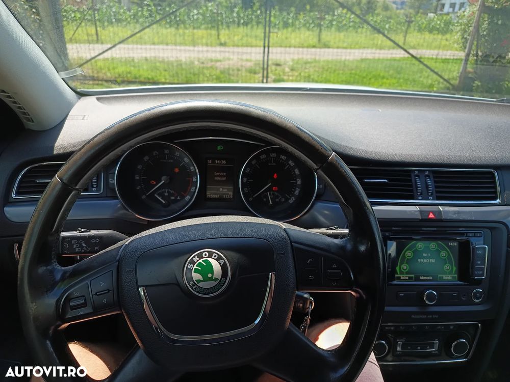 Skoda Superb 1.6 TDI GreenLine - 6