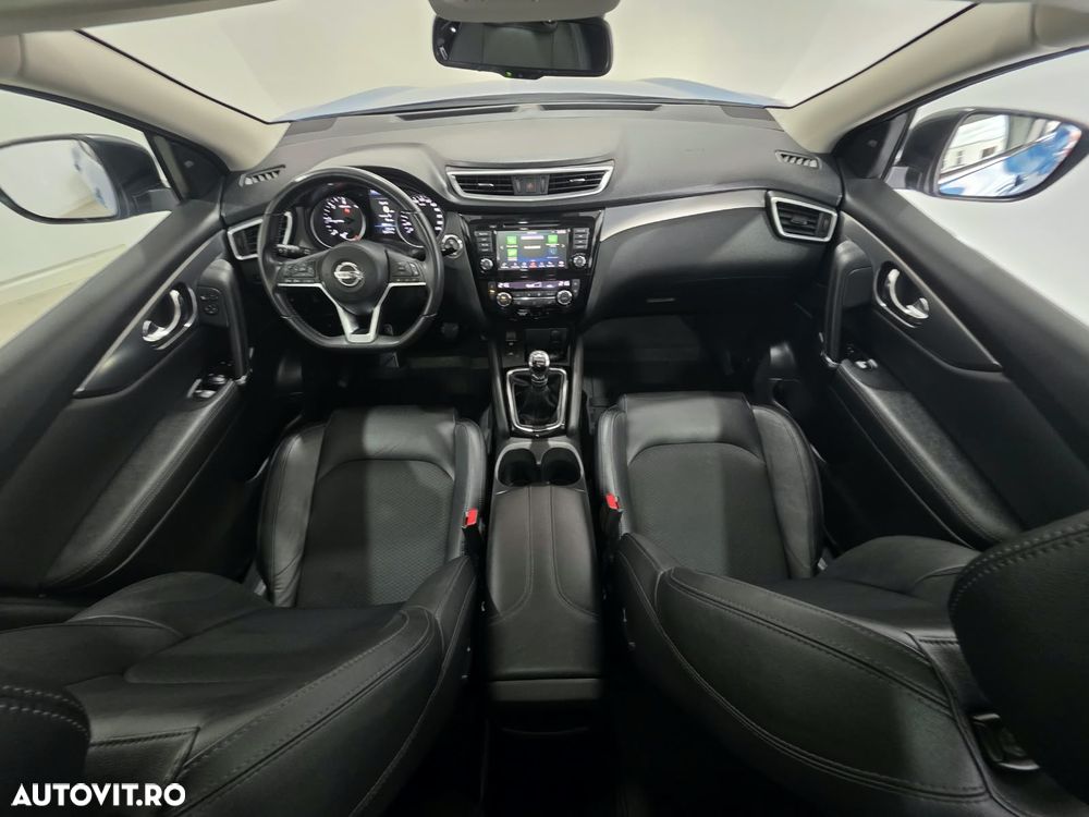 Nissan Qashqai 1.7D 150CP ALL MODE 4X4-I Tekna Bose - 9