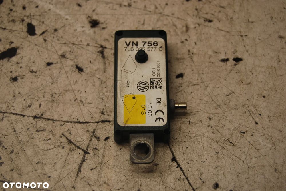 WZMACNIACZ ANTENOWY MODUŁ 7L6035577 VW TOUAREG I 7L6035577C - 3