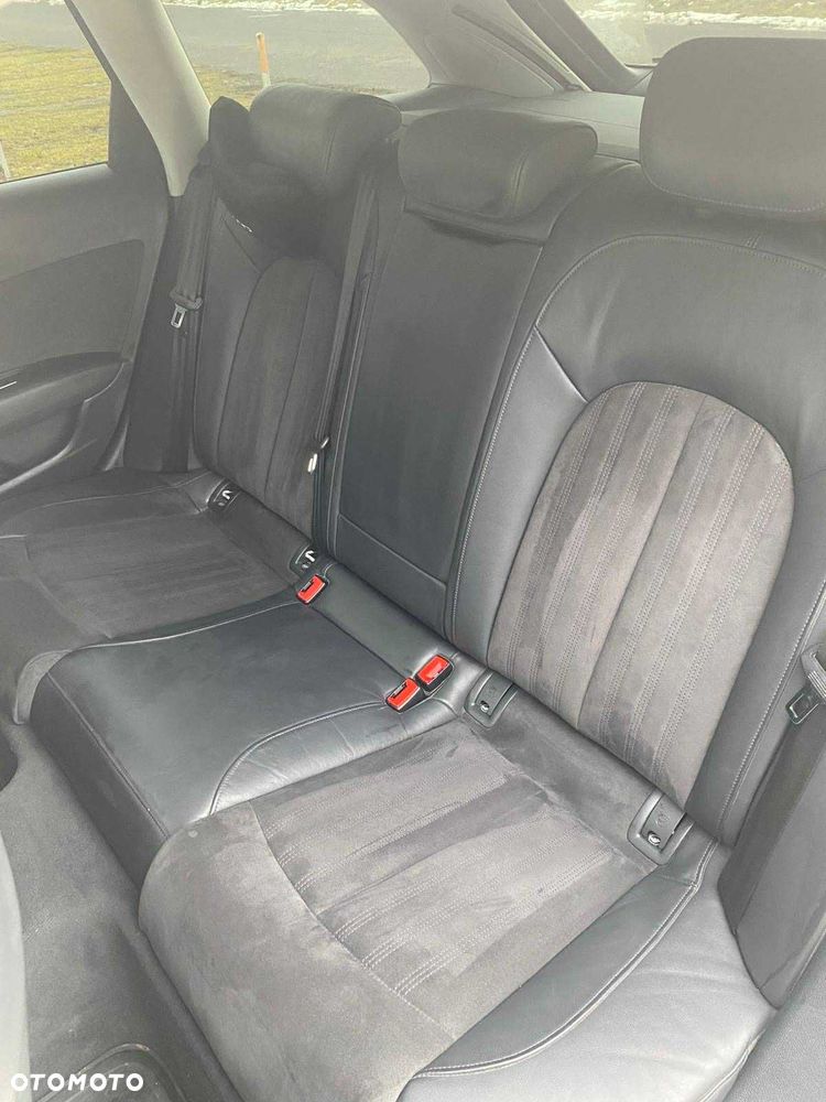 Audi A6 Avant 2.0 TDI ultra S tronic - 9