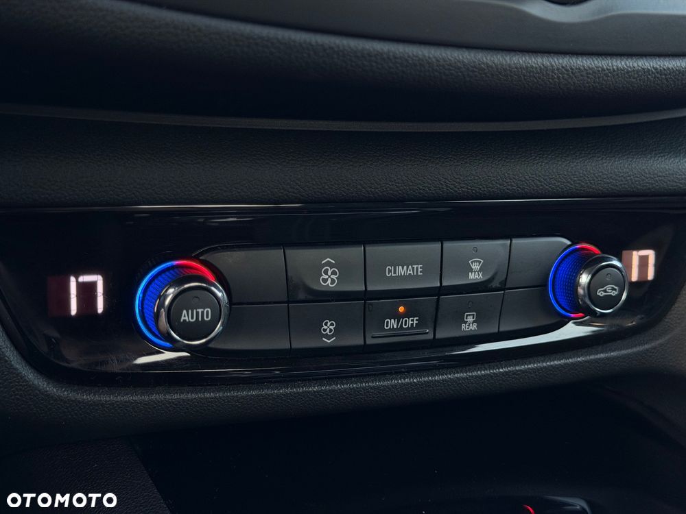 Opel Insignia - 20