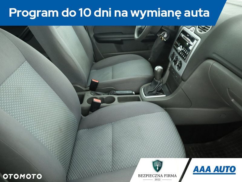 Ford Focus - 8
