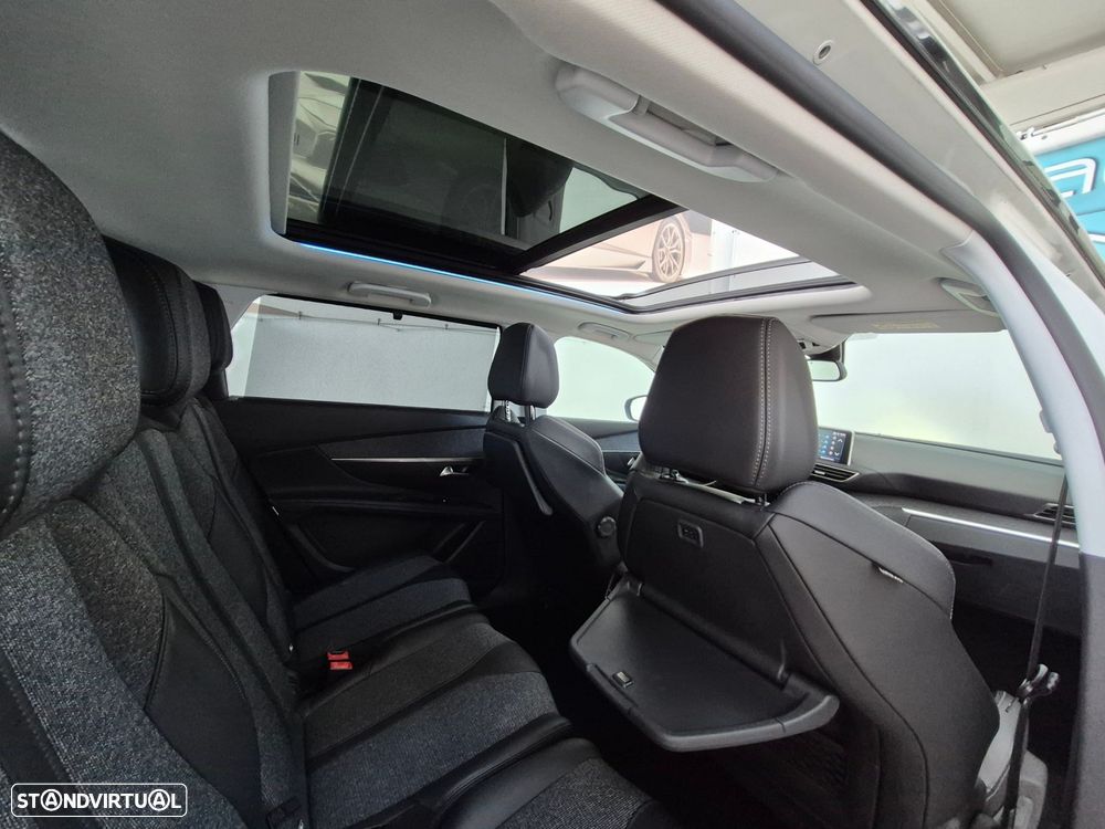 Peugeot 5008 1.5 BlueHDi Allure Pack EAT8 - 27