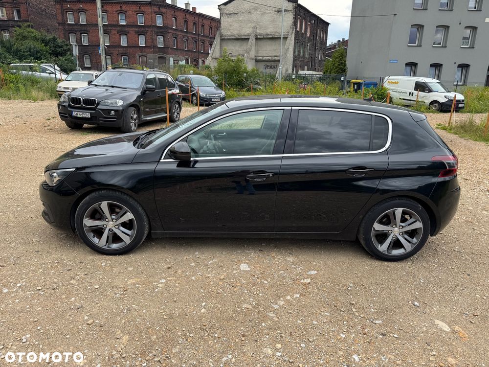 Peugeot 308 PureTech 130 Allure - 11