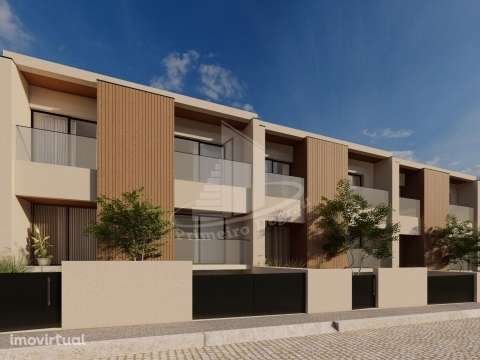 Gaveto em estado avançado de construção - Grande imagem: 2/11