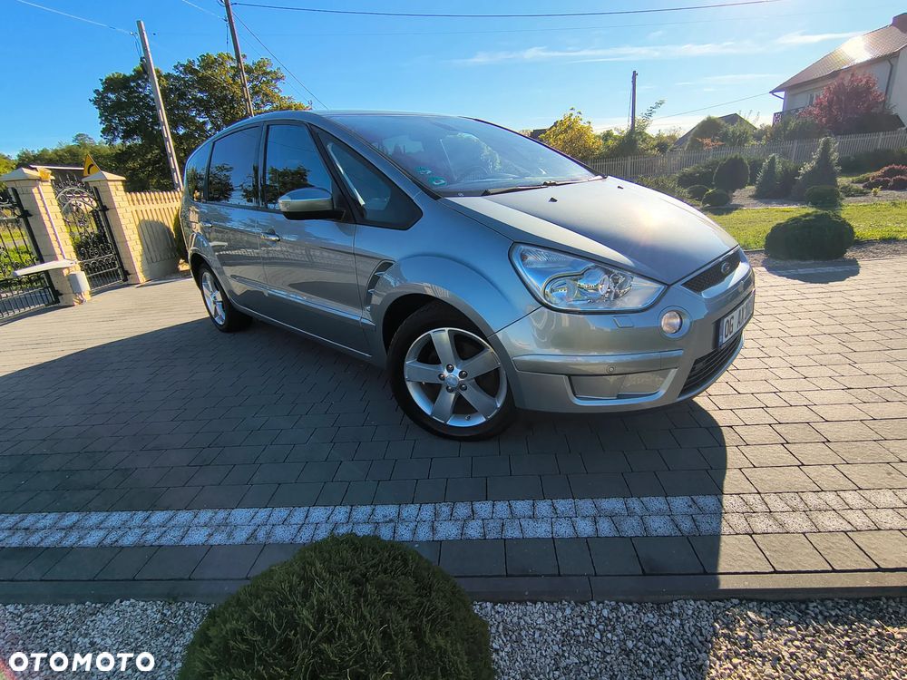 Ford S-Max 2.0 Viva Titanium - 2